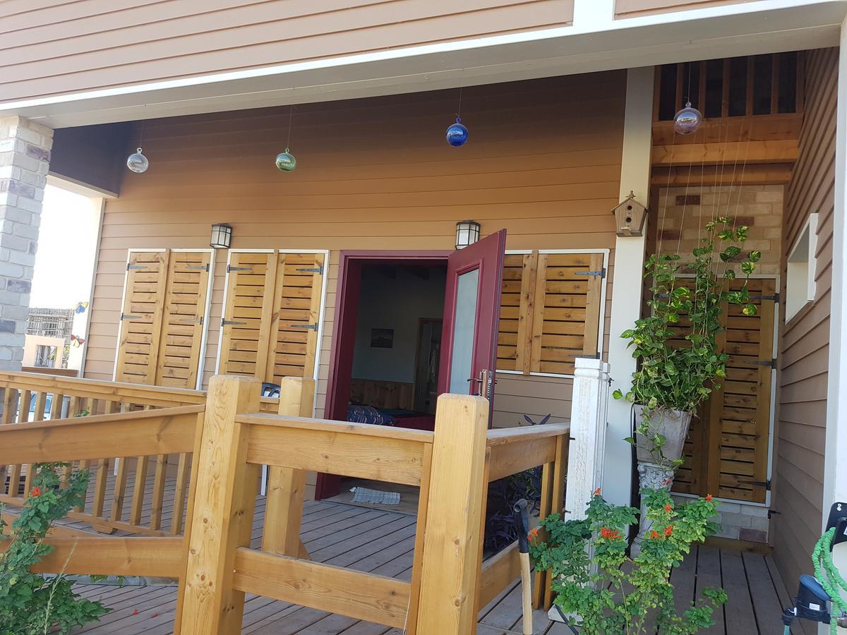 The Butterflies Wood House Villa Reshafim Exterior photo