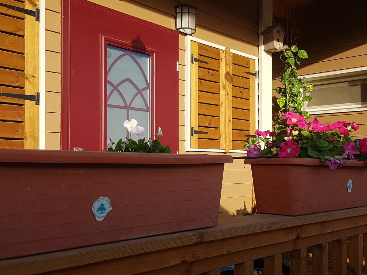 The Butterflies Wood House Villa Reshafim Exterior photo